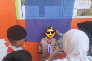 Pembuatan KTA Pramuka Kwarran Polewali, Siswa Kelas Satu SD Ikut Buat Kartu